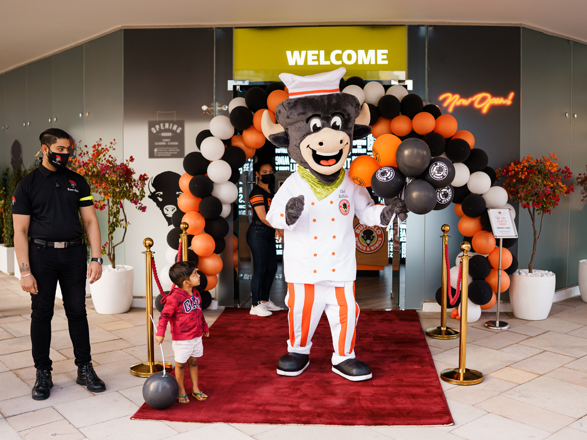 DMCC Chairman and Kris Fade open Buffalo Wings & Rings Time Out Dubai