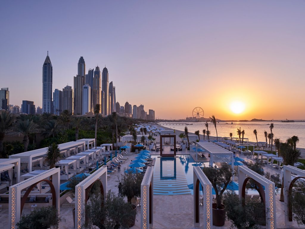 Best spots for Sundowners in Dubai: DRIFT Beach