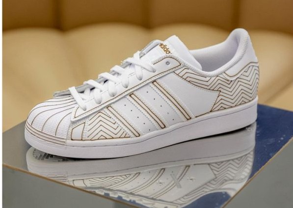 Adidas' UAE collab - henna design kicks by Azra