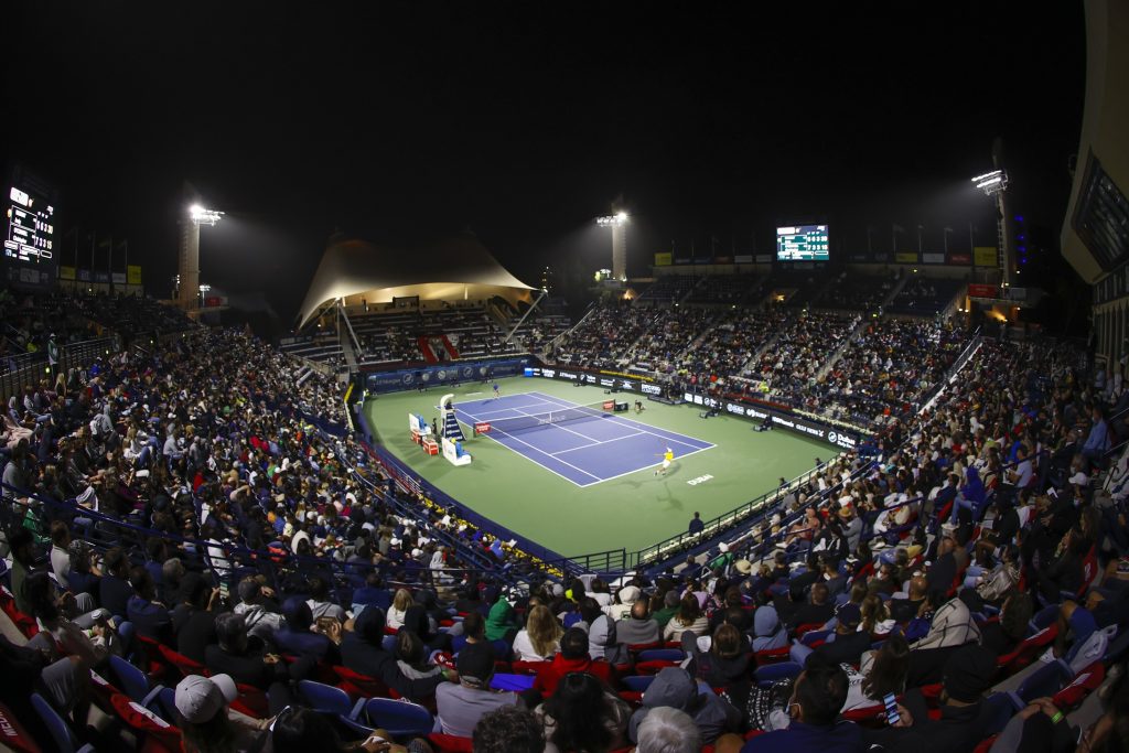 Dubai Tennis Champs on X: Saturday night under the lights