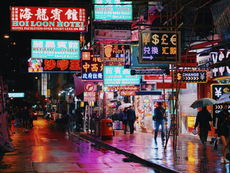 Free flights to Hong Kong Tickets from UAE available