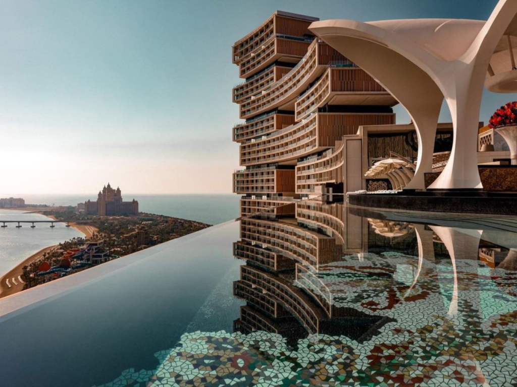 Infinity pools in Dubai Where to find the most Instagrammable ones Infinity pools in Dubai Where to find the most Instagrammable ones