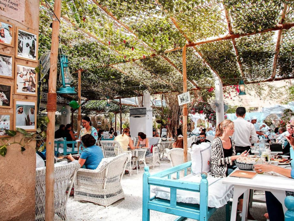 Bur Dubai'de Keşfedebileceğiniz 9 Muhteşem Restoran 4 Bur Dubai Restoranları
