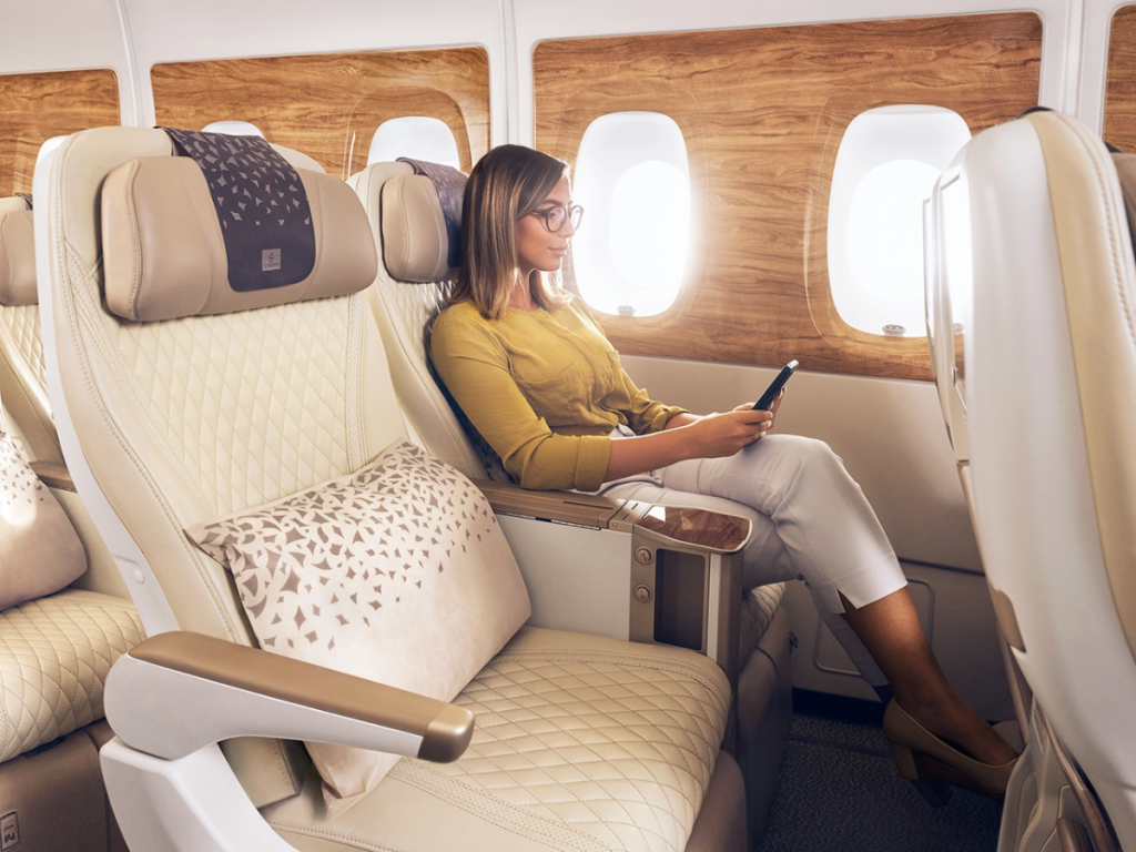 how to get free wifi on emirates flight