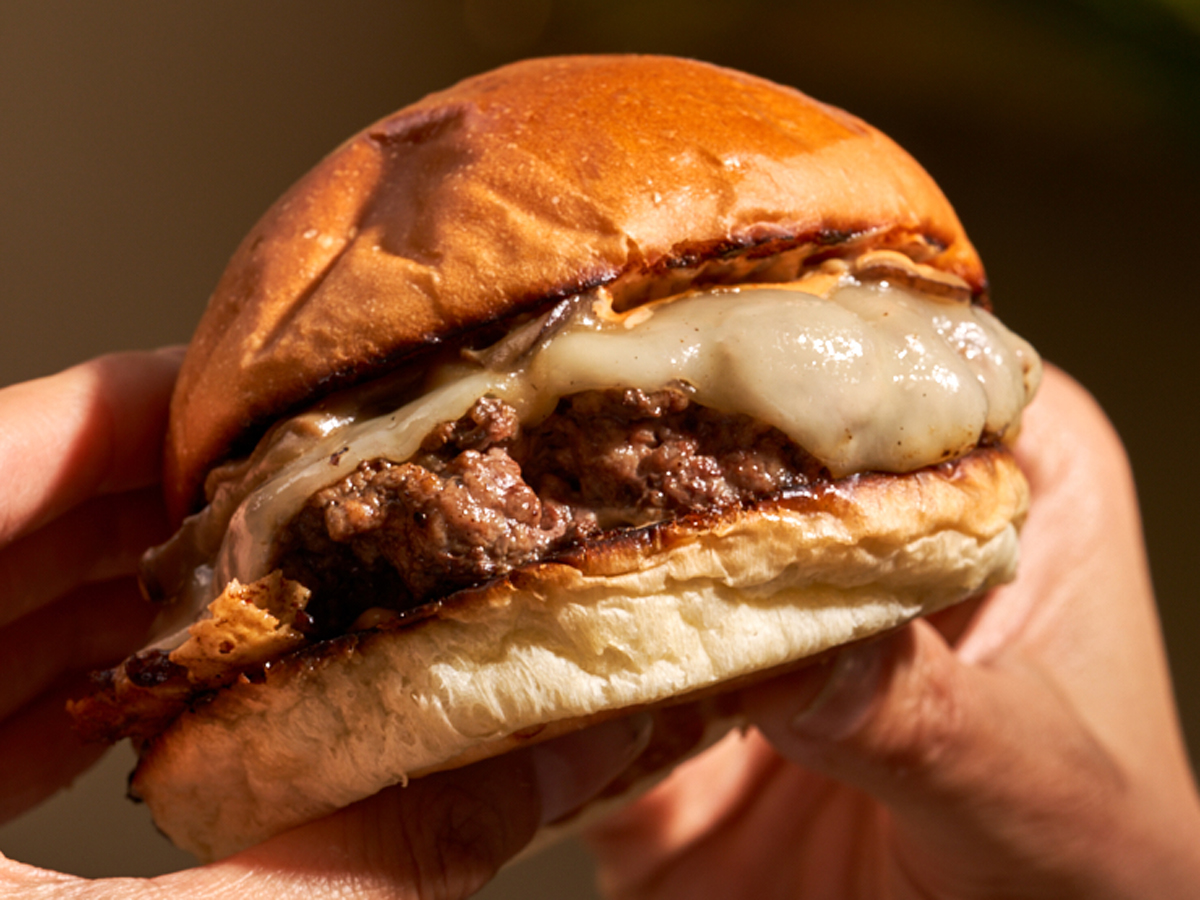 Hamburger delivery near me deals