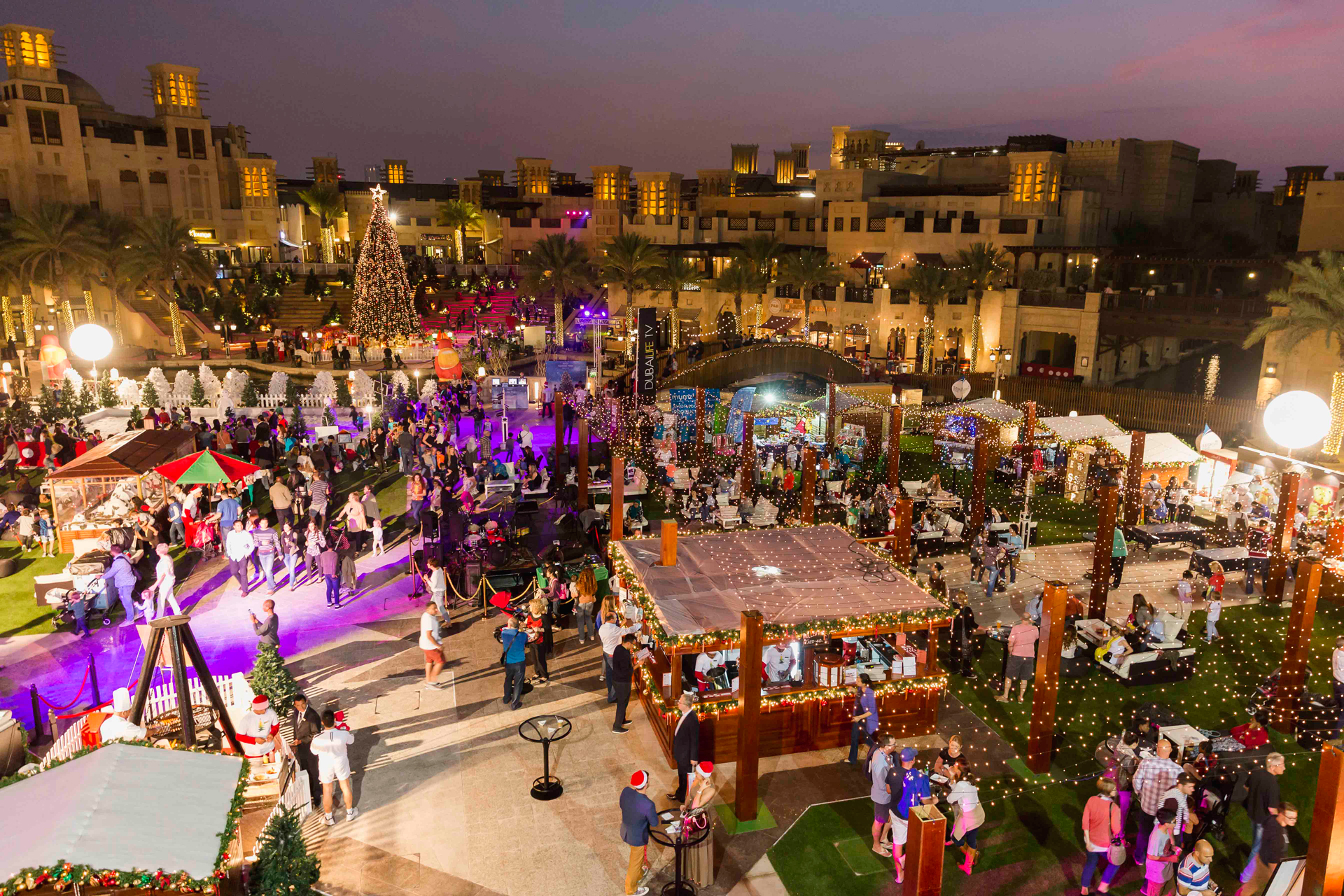 Dubai s Madinat Jumeirah reveals 2018 Christmas market dates