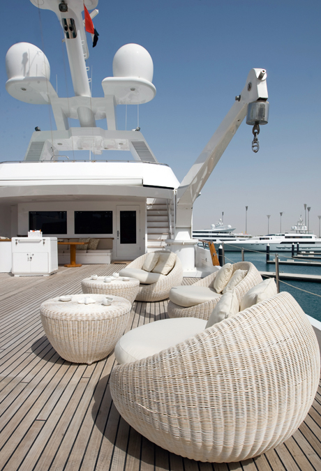Super Yacht In Dubai Shopping Time Out Dubai