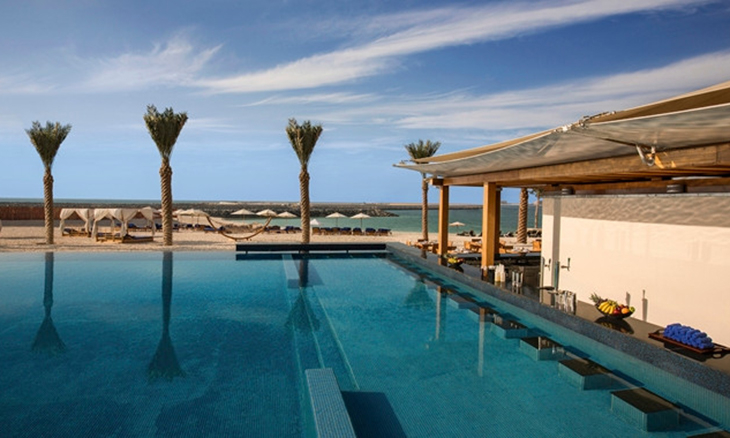 10 Of The Best Swim Up Bars To Try In Dubai Things To Do Time
