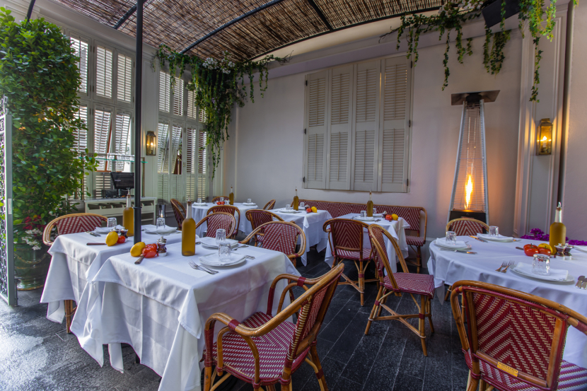 First Look Lpm Restaurant Bar Dubai Opens New Terrace