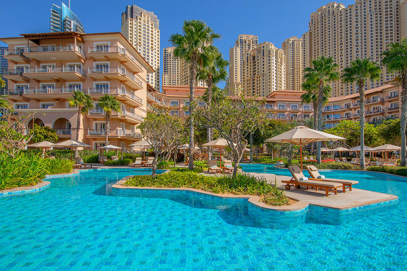 Mums Get Free Pool Access At The Ritz Carlton Dubai Hotels Kids Time Out Dubai