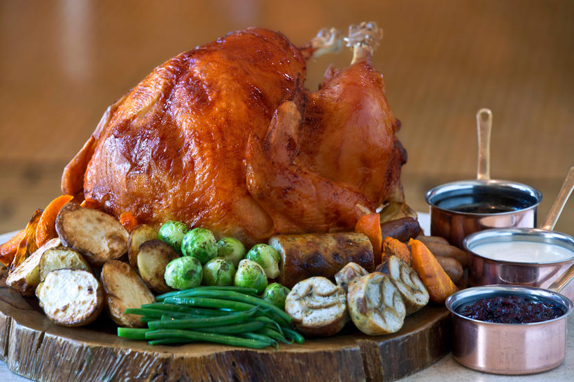 Christmas In Dubai 2020 Where To Buy Your Takeaway Turkey Christmas Time Out Dubai