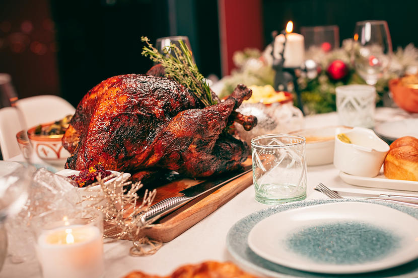 Christmas In Dubai 2020 Where To Buy Your Takeaway Turkey Christmas Time Out Dubai