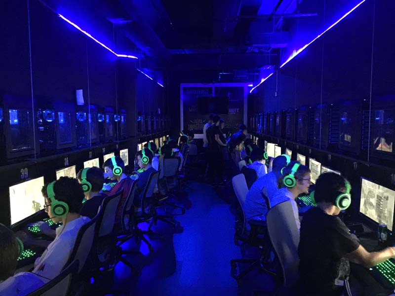Where to find the best gaming cafes in Dubai