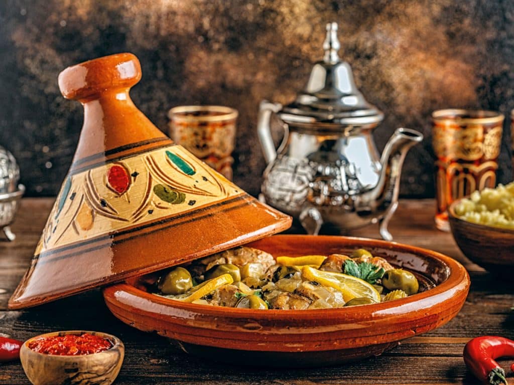 16 İkonik Orta Doğu Yemeği ve Bunları Dubai'de Nereden Sipariş Edebilirsiniz? 9 shutterstock 1376274005